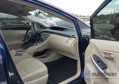 2014 Toyota Prius Three из США, поврежденный, VIN JTDKN3DU6E1745328